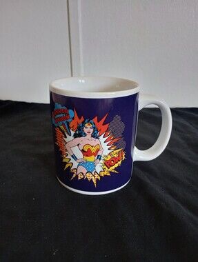 Wonder Woman Superhero Coffee- Tea Mug - DC Comics 12oz Mug